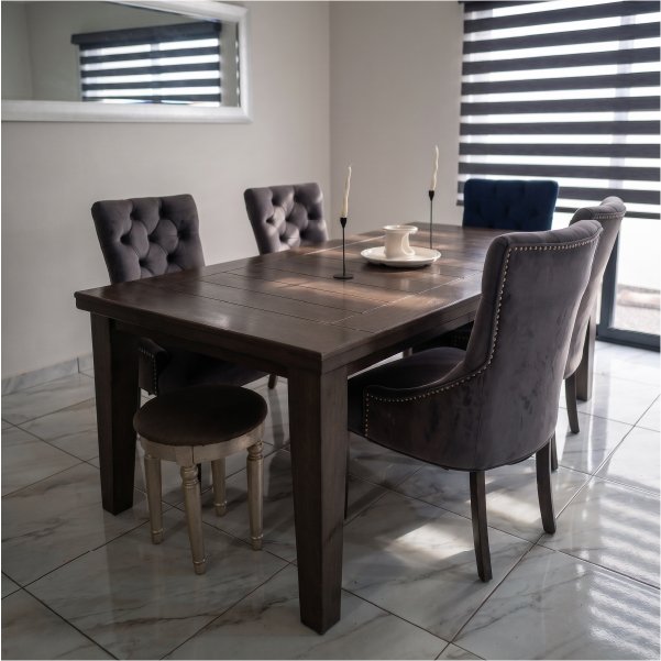 Home dining room