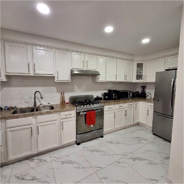 Home kitchen
